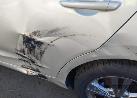 2017 Hyundai Elantra Se z USA, uszkodzony, nr VIN KMHD84LF1HU102764